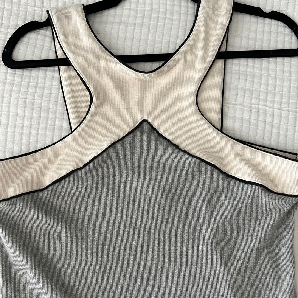 Maeve Two-Tone Gray and Cream Top - Picture 3 of 6